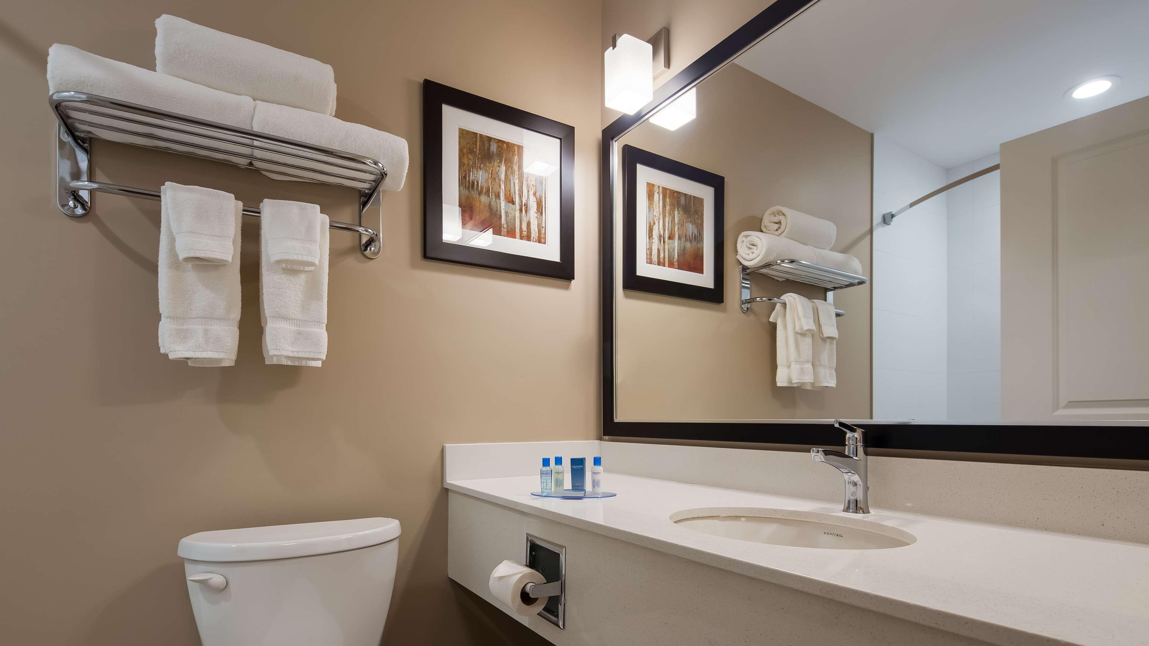 Best Western Plus Merritt Hotel Екстериор снимка