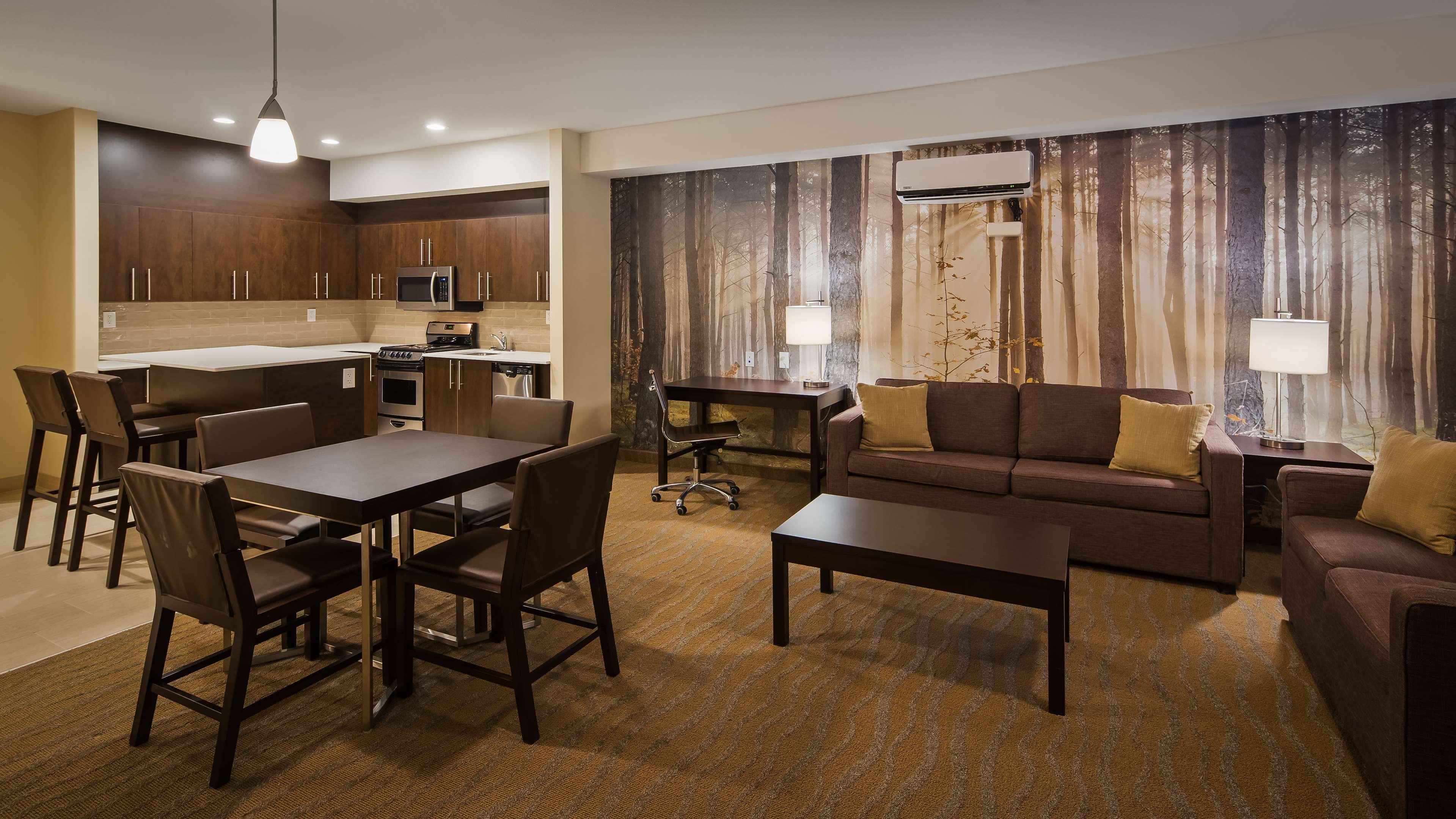 Best Western Plus Merritt Hotel Екстериор снимка