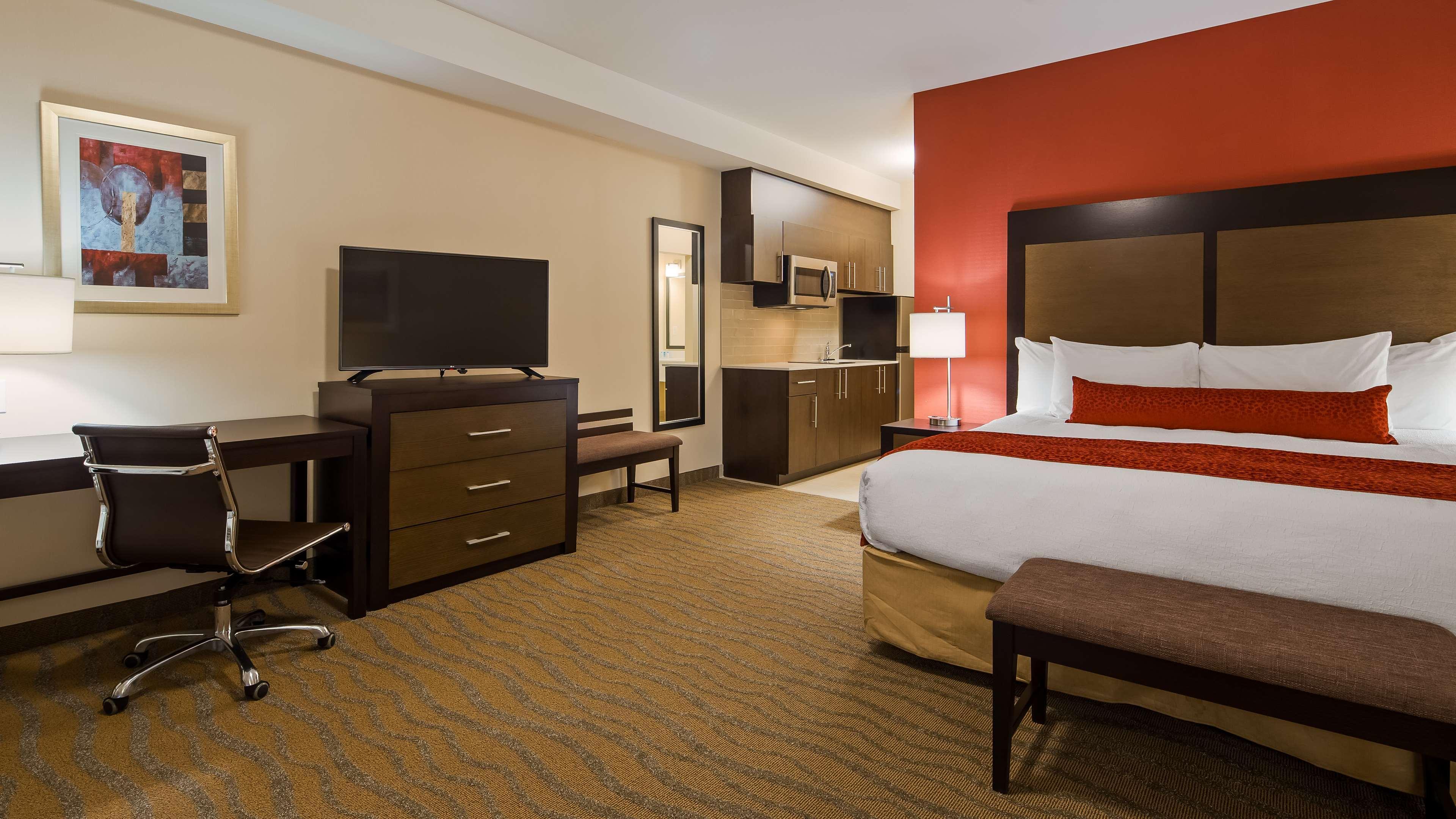 Best Western Plus Merritt Hotel Екстериор снимка