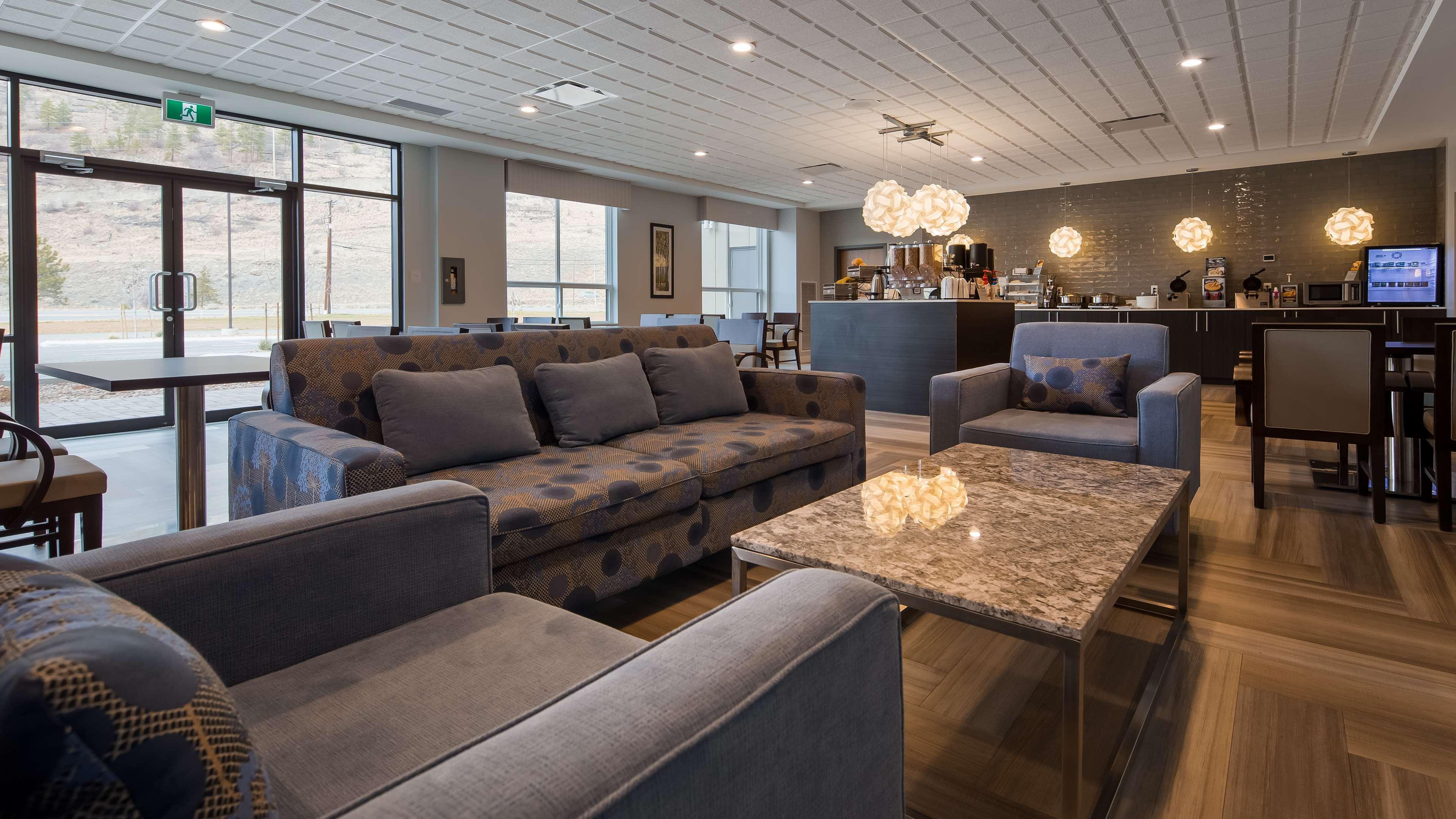 Best Western Plus Merritt Hotel Екстериор снимка