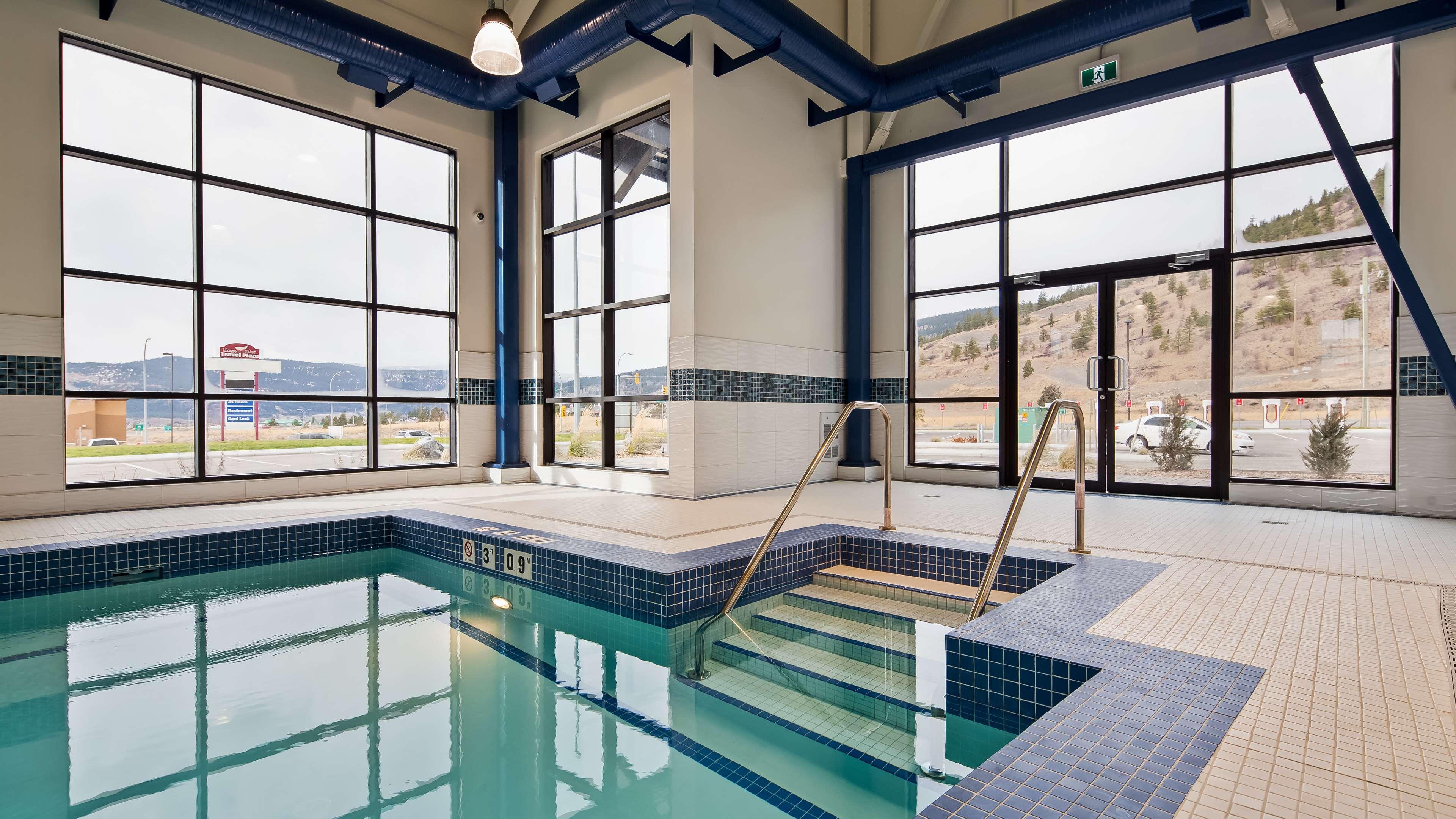Best Western Plus Merritt Hotel Екстериор снимка