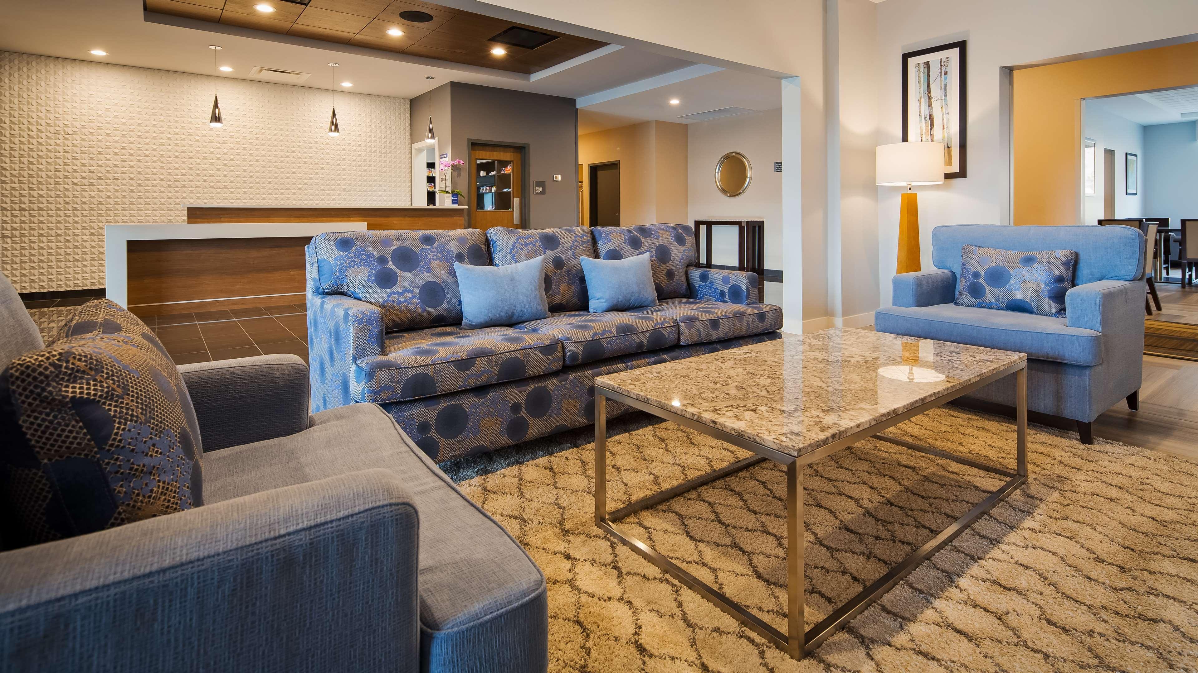 Best Western Plus Merritt Hotel Екстериор снимка