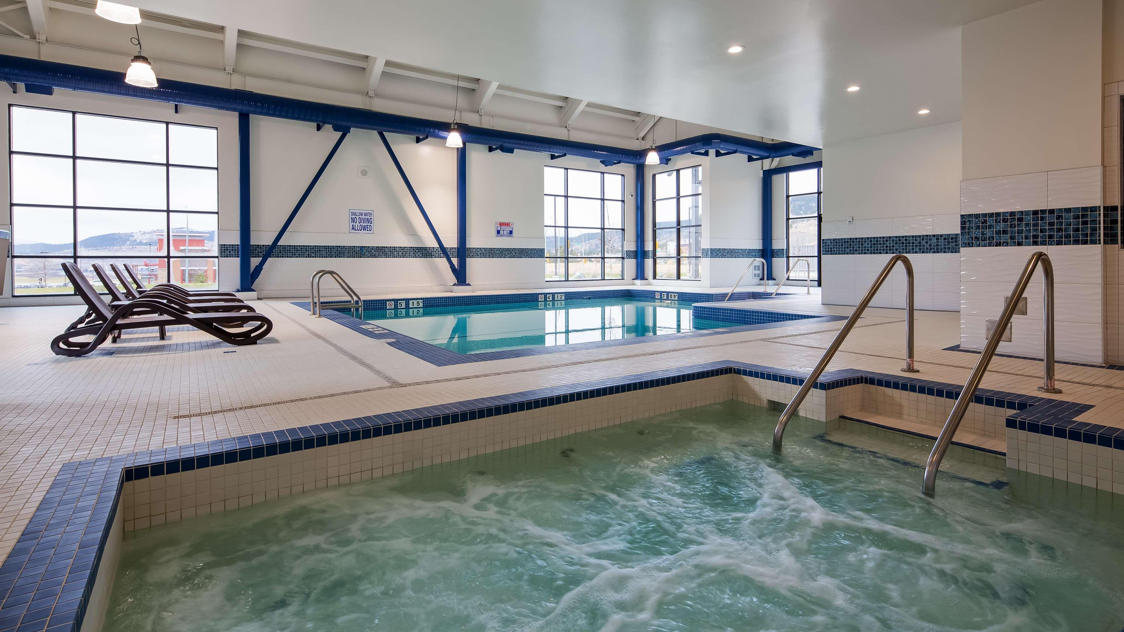 Best Western Plus Merritt Hotel Екстериор снимка