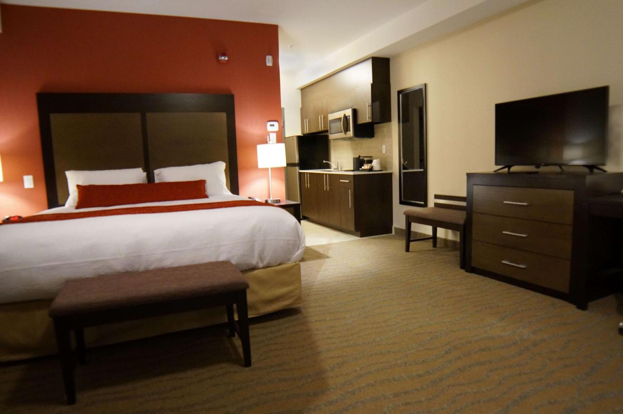 Best Western Plus Merritt Hotel Екстериор снимка